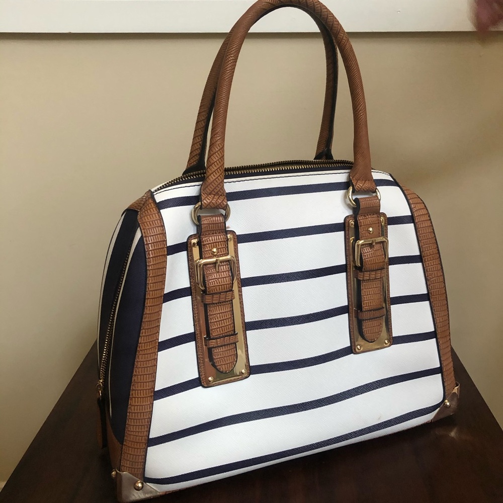 Navy and White Striped Aldo Aderracia bag